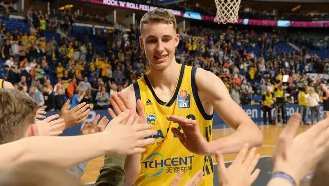 体育直击CBA：不敌辽宁 山东西王还需认真总结